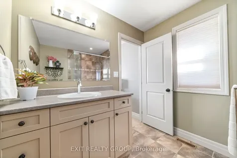 43 Hanover Court Belleville ON K8N 0B1