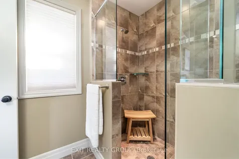 43 Hanover Court Belleville ON K8N 0B1