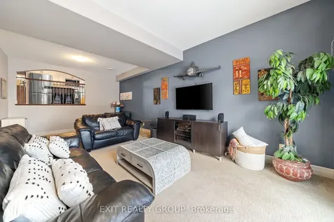 43 Hanover Court Belleville ON K8N 0B1