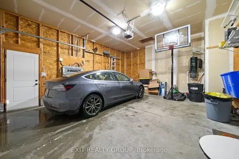 43 Hanover Court Belleville ON K8N 0B1