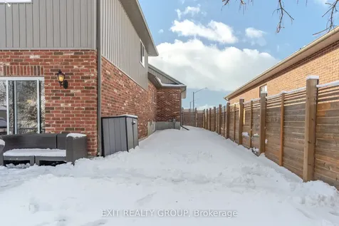 43 Hanover Court Belleville ON K8N 0B1