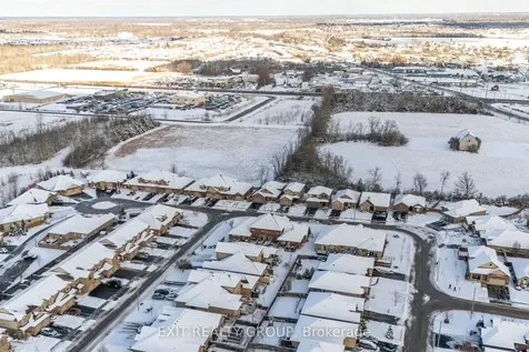 43 Hanover Court Belleville ON K8N 0B1