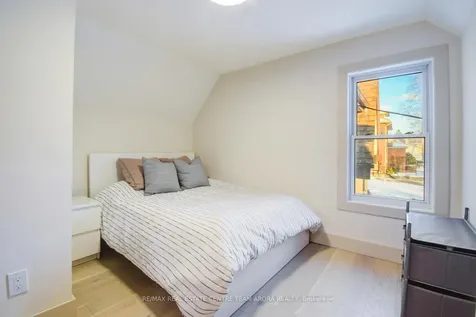 187 Dufferin Avenue Brantford ON N3T 4R4