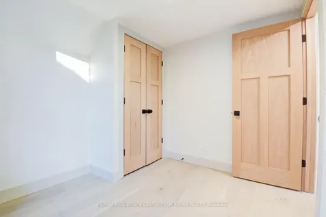 187 Dufferin Avenue Brantford ON N3T 4R4