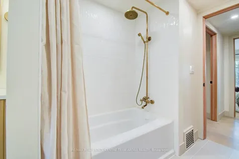 187 Dufferin Avenue Brantford ON N3T 4R4