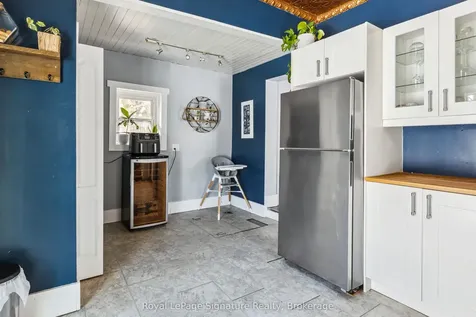 138 Matilda Street Blue Mountains ON N0H 1J0