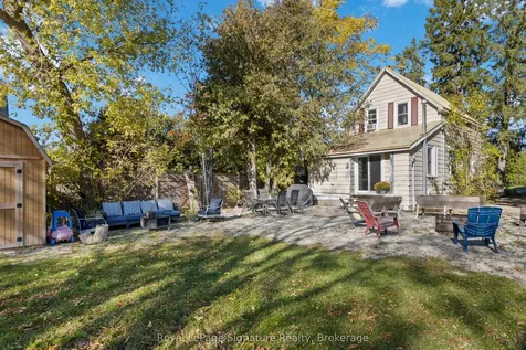 138 Matilda Street Blue Mountains ON N0H 1J0