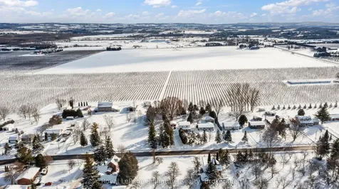 138 Matilda Street Blue Mountains ON N0H 1J0