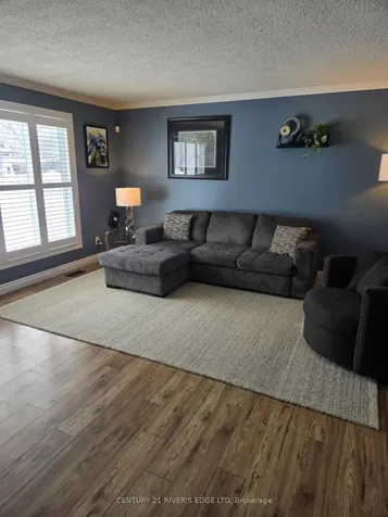 757 Comstock Crescent Brockville ON K6V 6C9