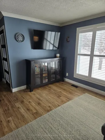 757 Comstock Crescent Brockville ON K6V 6C9