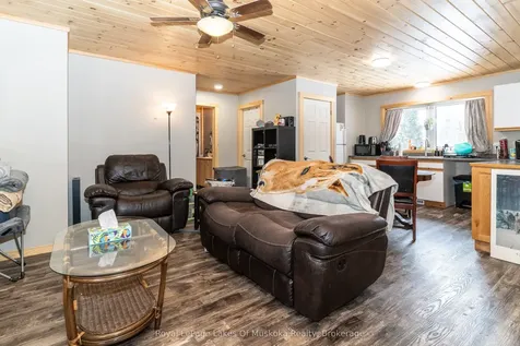 1034 Uffington Road Bracebridge ON P1L 1X1