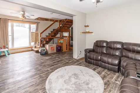 1034 Uffington Road Bracebridge ON P1L 1X1