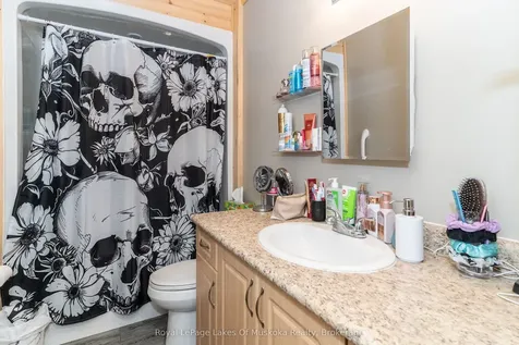 1034 Uffington Road Bracebridge ON P1L 1X1