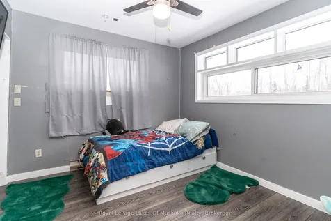 1034 Uffington Road Bracebridge ON P1L 1X1