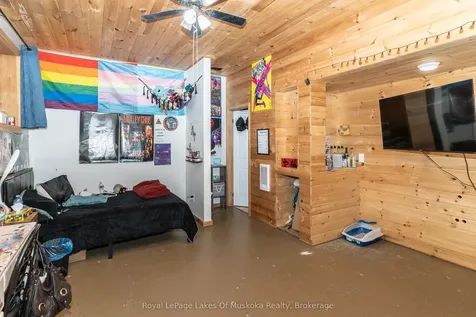 1034 Uffington Road Bracebridge ON P1L 1X1