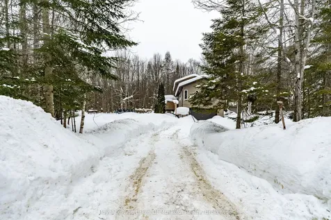 1034 Uffington Road Bracebridge ON P1L 1X1