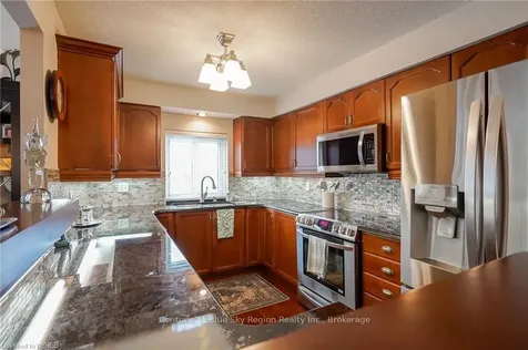 118 Blair Street North Bay ON P1A 4J1