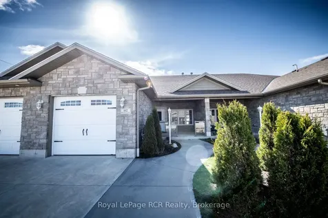 102 Broomer Crescent Wellington North ON N0G 2L4
