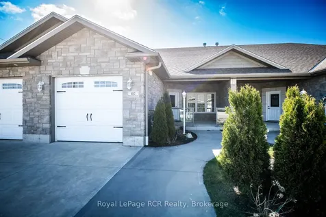 102 Broomer Crescent Wellington North ON N0G 2L4