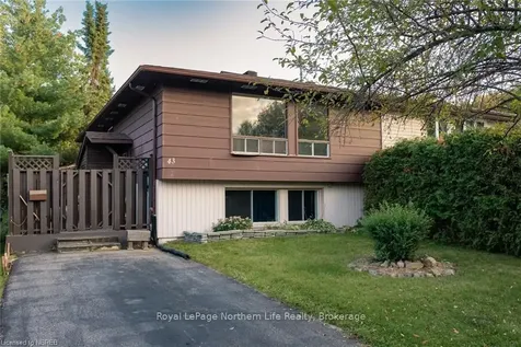 43 Rosedale Court North Bay ON P1A 3W1
