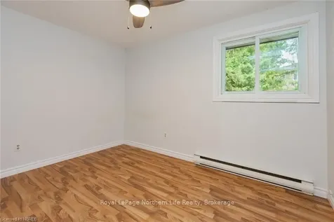 43 Rosedale Court North Bay ON P1A 3W1