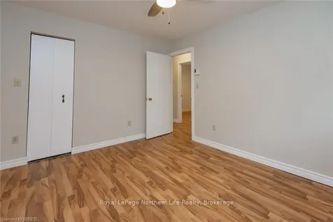 43 Rosedale Court North Bay ON P1A 3W1