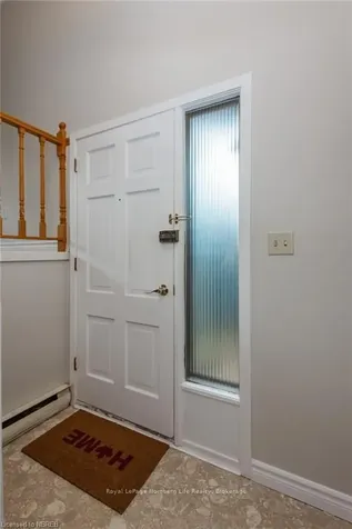 43 Rosedale Court North Bay ON P1A 3W1