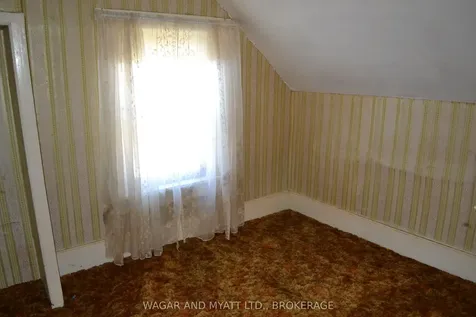 125 Centre Street Deseronto ON K0K 1X0