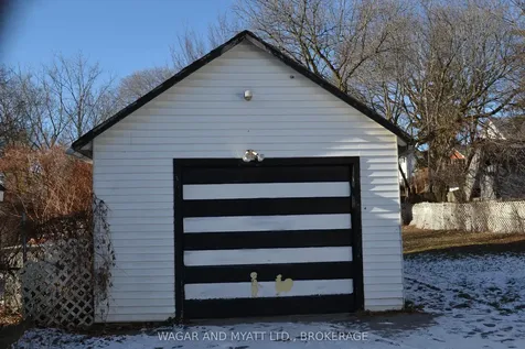 125 Centre Street Deseronto ON K0K 1X0