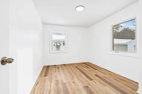 97 Reynolds Drive Brockville ON K6V 1X2