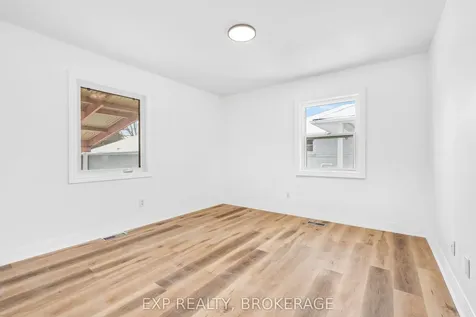 97 Reynolds Drive Brockville ON K6V 1X2