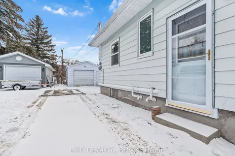 97 Reynolds Drive Brockville ON K6V 1X2