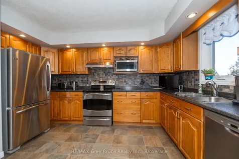 492 8th Avenue E Owen Sound ON N4K 6S8
