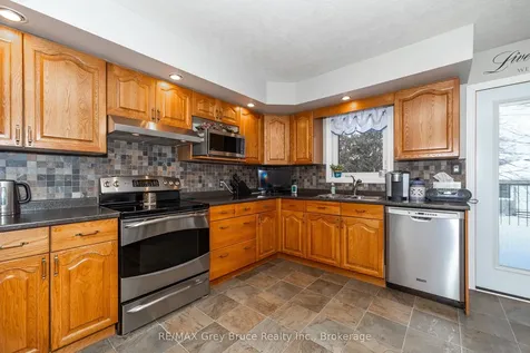 492 8th Avenue E Owen Sound ON N4K 6S8