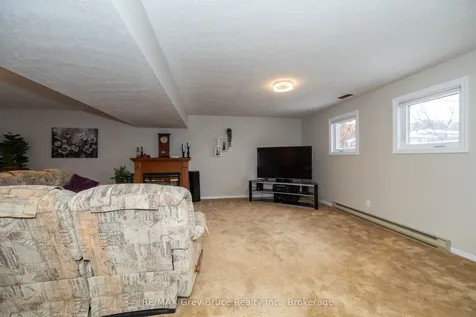 492 8th Avenue E Owen Sound ON N4K 6S8