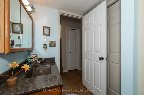 492 8th Avenue E Owen Sound ON N4K 6S8