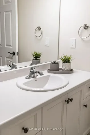 68 Covington Crescent Belleville ON K8N 0L1