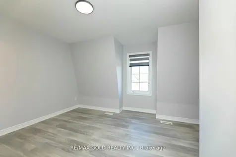 82 Knotty Pine Avenue Cambridge ON N3H 0E2