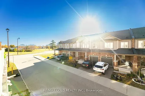 82 Knotty Pine Avenue Cambridge ON N3H 0E2