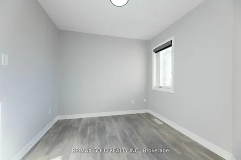 82 Knotty Pine Avenue Cambridge ON N3H 0E2