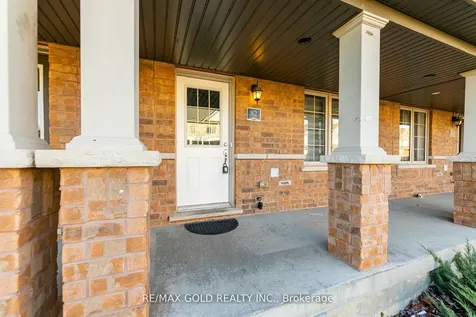 82 Knotty Pine Avenue Cambridge ON N3H 0E2