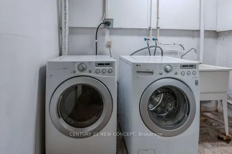 34 Parkside Drive Brant ON N3L 3S7