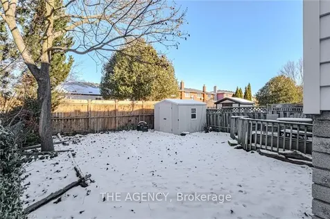 30 Autumn Road Brantford ON N3R 7B2