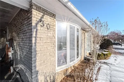 30 Autumn Road Brantford ON N3R 7B2