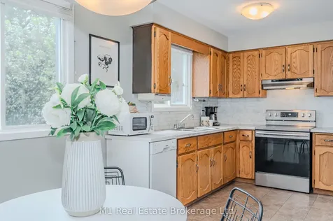 29 Wilson Crescent Centre Wellington ON N0B 1S0