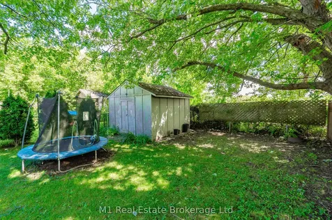 29 Wilson Crescent Centre Wellington ON N0B 1S0