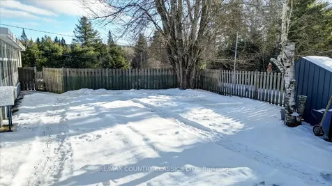 574 Hastings Street N Bancroft ON K0L 1C0