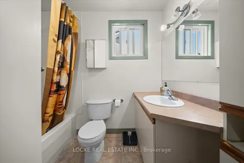 3900 Champlain Street Clarence-rockland ON K0A 1E0