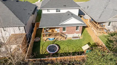 40 Livingston Drive Tillsonburg ON N4G 0J3