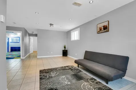 2024 Concorde Avenue Cornwall ON K6H 6R4